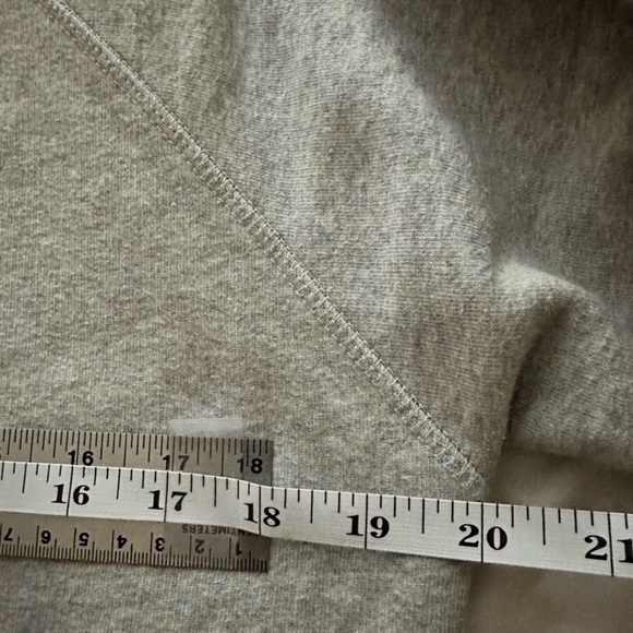 GANNI 💔🪡ULTRA RARE XS / S EUC sweatshirt ‘LOVE’ w/ bloodwork dripping SO CHIC! - Picture 5 of 7